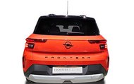 Opel Frontera 1.2 Turbo 74kW GS eDCT (2024) vs Peugeot 5008 Hybrid 145 ...