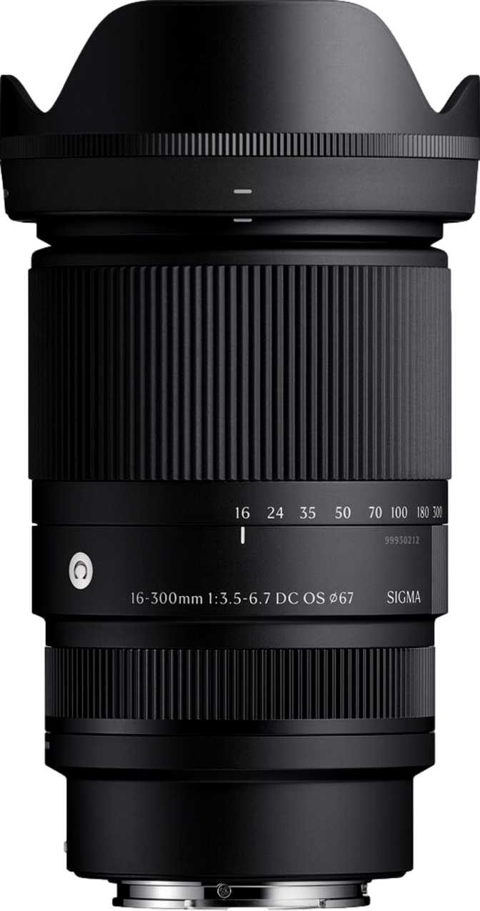 Nikon AF-S DX Nikkor 18-300mm f/3.5-6.3G ED VR vs Sigma 18-300mm F
